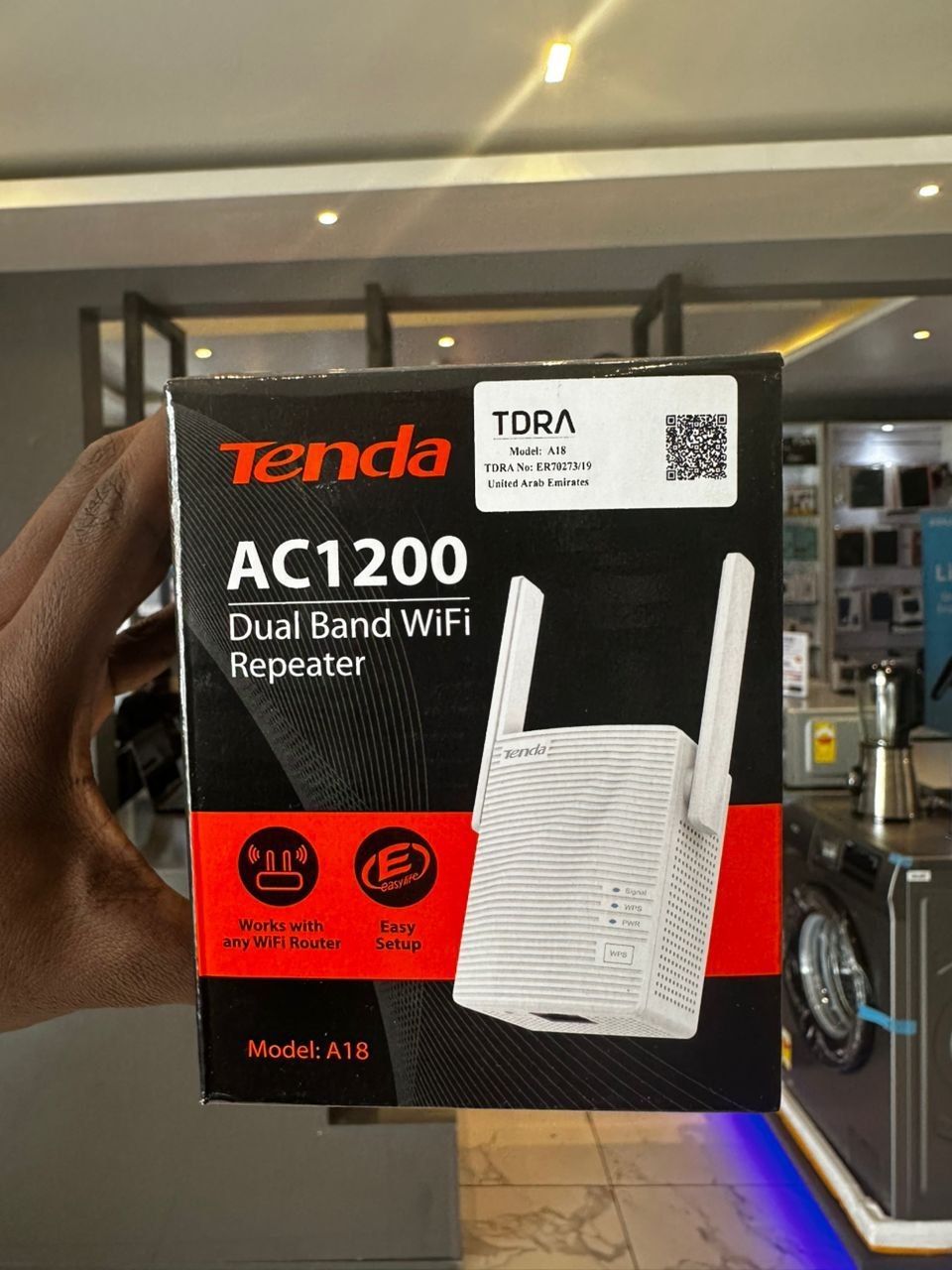 Tenda AC1200 Dual Band Wi-Fi Repeater